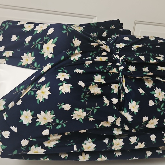 Draper James Plus Size Floral Robe - Picture 3 of 6